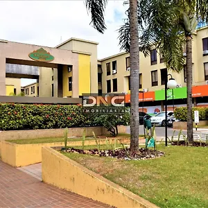 Apartamento Completo, De Frente O Comercio Do Sudoeste, Condomínio Boulevard Apartamento